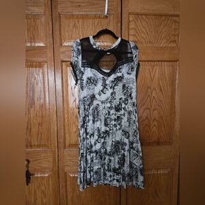 Hot Topic Plus Alice In Wonderland Patterned Dress NWOT